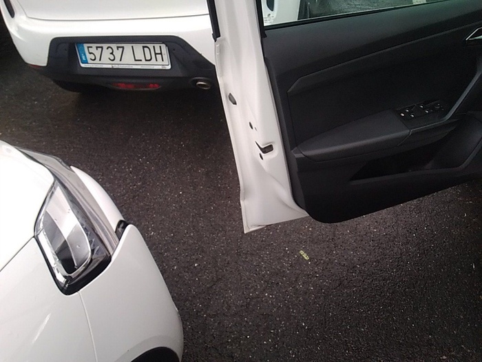 SEAT Arona 1.0 TSI Ecomotive Style Edition 85 kW (115 CV) Vehículo usado en Madrid SEAT Arona 1.0 TSI Ecomotive Style Edition 85 kW (115 CV) Vehículo usado en Madrid