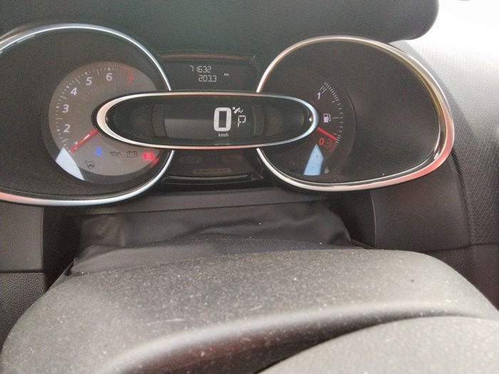 Renault Clio Renault Sport 147 kW (200 CV) EDC Vehículo usado en Madrid Renault Clio Renault Sport 147 kW (200 CV) EDC Vehículo usado en Madrid