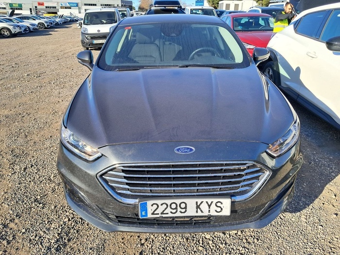 Ford Mondeo 2.0 TDCI Trend PowerShift 110 kW (150 CV) Vehículo usado en Madrid Ford Mondeo 2.0 TDCI Trend PowerShift 110 kW (150 CV) Vehículo usado en Madrid