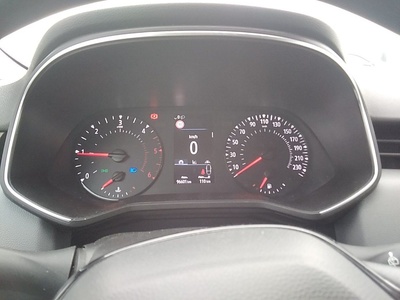 Renault Clio Business Blue dCi 63 kW (85 CV) 8 Renault Clio Business Blue dCi 63 kW (85 CV) 8