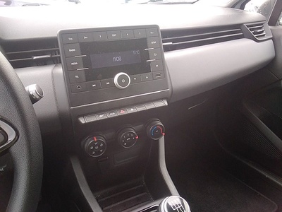 Renault Clio Business Blue dCi 63 kW (85 CV) 9 Renault Clio Business Blue dCi 63 kW (85 CV) 9