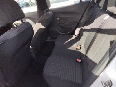 Peugeot 2008 BlueHDi 110 S&S Active Pack 81 kW (110 CV) 10 Peugeot 2008 BlueHDi 110 S&S Active Pack 81 kW (110 CV) 10