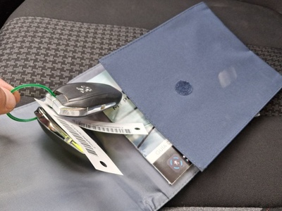 Peugeot 3008 BlueHDi 130 S&S Active Pack 96 kW (130 CV) 15 Peugeot 3008 BlueHDi 130 S&S Active Pack 96 kW (130 CV) 15