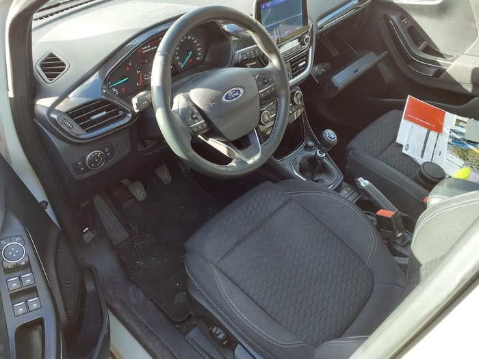 Ford Puma 1.5 Ecoblue Titanium 88 kW (120 CV) Vehículo usado en Madrid Ford Puma 1.5 Ecoblue Titanium 88 kW (120 CV) Vehículo usado en Madrid