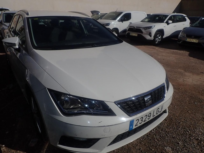SEAT León ST 1.6 TDI S&S Style 85 kW (115 CV) Vehículo usado en Madrid SEAT León ST 1.6 TDI S&S Style 85 kW (115 CV) Vehículo usado en Madrid