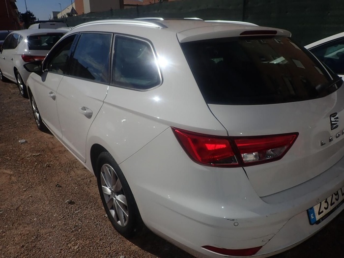 SEAT León ST 1.6 TDI S&S Style 85 kW (115 CV) Vehículo usado en Madrid SEAT León ST 1.6 TDI S&S Style 85 kW (115 CV) Vehículo usado en Madrid