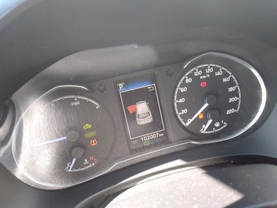 Toyota Yaris 1.5 Active Tech 74 kW (100 CV) 8 Toyota Yaris 1.5 Active Tech 74 kW (100 CV) 8