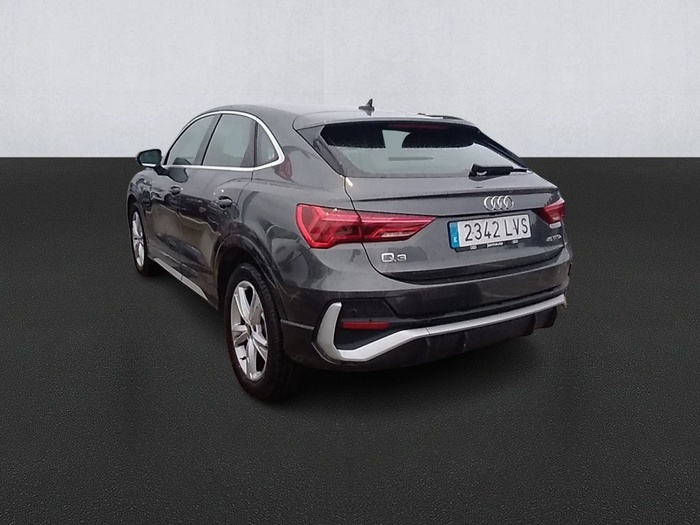 Audi Q3 Sportback TFSIe S line 45 TFSI e 180 kW (245 CV) S tronic Vehículo usado en Madrid Audi Q3 Sportback TFSIe S line 45 TFSI e 180 kW (245 CV) S tronic Vehículo usado en Madrid