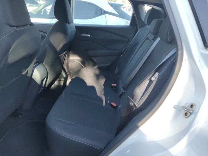 Nissan Qashqai DIG-T 140 mHEV Acenta 4x2 103 kW (140 CV) Vehículo usado en Madrid Nissan Qashqai DIG-T 140 mHEV Acenta 4x2 103 kW (140 CV) Vehículo usado en Madrid