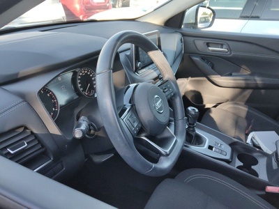 Nissan Qashqai DIG-T 140 mHEV Acenta 4x2 103 kW (140 CV) 7 Nissan Qashqai DIG-T 140 mHEV Acenta 4x2 103 kW (140 CV) 7