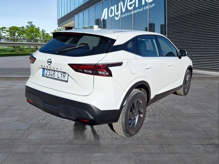 Nissan Qashqai DIG-T 140 mHEV Acenta 4x2 103 kW (140 CV) Vehículo usado en Madrid Nissan Qashqai DIG-T 140 mHEV Acenta 4x2 103 kW (140 CV) Vehículo usado en Madrid