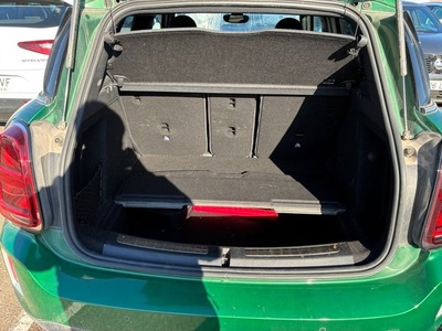 MINI MINI Countryman Cooper 100 kW (136 CV) 9 MINI MINI Countryman Cooper 100 kW (136 CV) 9