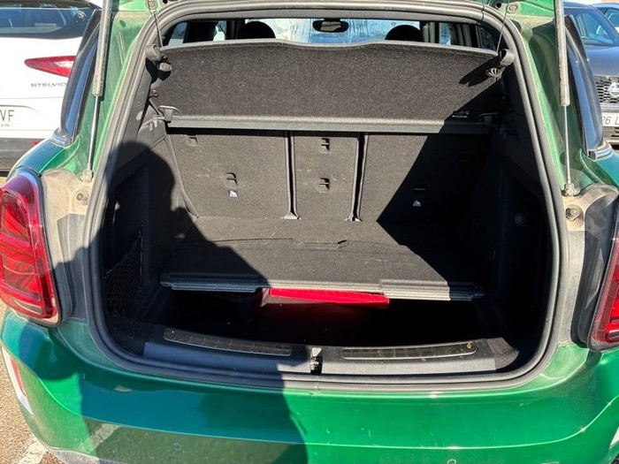 MINI MINI Countryman Cooper 100 kW (136 CV) Vehículo usado en Madrid MINI MINI Countryman Cooper 100 kW (136 CV) Vehículo usado en Madrid