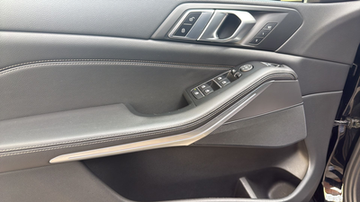 BMW X5 xDrive30d 195 kW (265 CV) 15 BMW X5 xDrive30d 195 kW (265 CV) 15