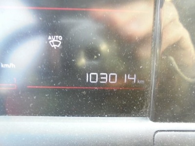 Citroen C4 Cactus BlueHDi 100 S&S Feel 73 kW (99 CV) 13 Citroen C4 Cactus BlueHDi 100 S&S Feel 73 kW (99 CV) 13