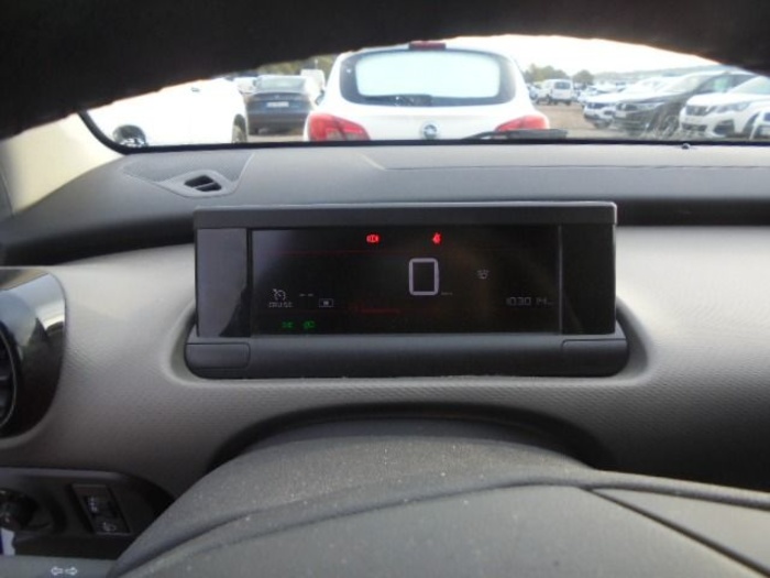 Citroen C4 Cactus BlueHDi 100 S&S Feel 73 kW (99 CV) Vehículo usado en Madrid Citroen C4 Cactus BlueHDi 100 S&S Feel 73 kW (99 CV) Vehículo usado en Madrid