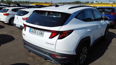 Hyundai Tucson 1.6 TGDI HEV Maxx Auto 169 kW (230 CV) 3 Hyundai Tucson 1.6 TGDI HEV Maxx Auto 169 kW (230 CV) 3