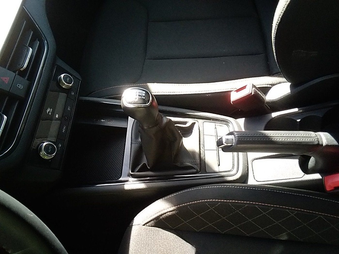 Skoda Kamiq 1.0 TSI Emotion 81 kW (110 CV) Vehículo usado en Madrid Skoda Kamiq 1.0 TSI Emotion 81 kW (110 CV) Vehículo usado en Madrid