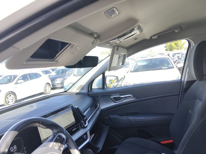 Kia Sportage 1.6 CRDi Business 4x4 100 kW (136 CV) Vehículo usado en Madrid Kia Sportage 1.6 CRDi Business 4x4 100 kW (136 CV) Vehículo usado en Madrid