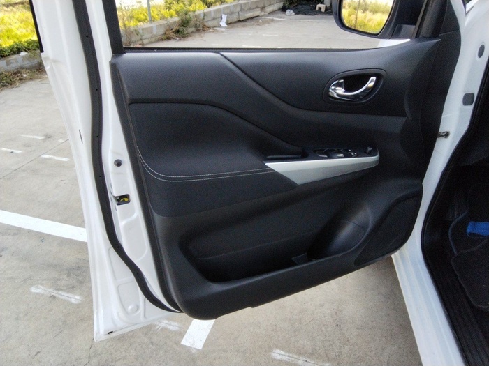 Nissan Navara PickUp 2.3 dCi Doble Cabina 120 kW (163 CV) Vehículo usado en Madrid Nissan Navara PickUp 2.3 dCi Doble Cabina 120 kW (163 CV) Vehículo usado en Madrid