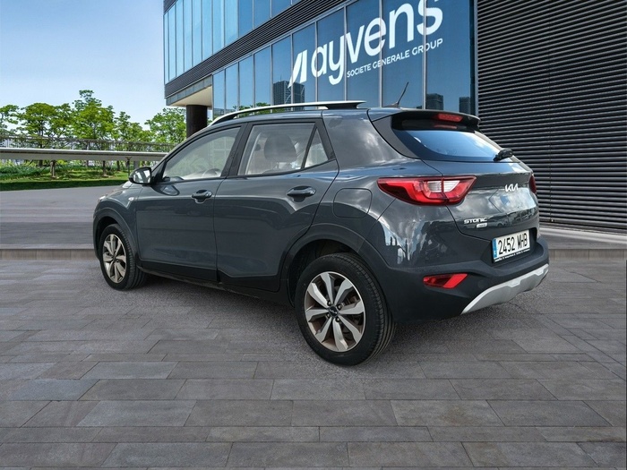 Kia Stonic 1.0 T-GDi MHEV iMT Concept 74 kW (100 CV) Vehículo usado en Madrid Kia Stonic 1.0 T-GDi MHEV iMT Concept 74 kW (100 CV) Vehículo usado en Madrid