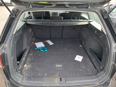 Volkswagen Passat Variant Business 2.0 TDI 90 kW (122 CV) DSG 8 Volkswagen Passat Variant Business 2.0 TDI 90 kW (122 CV) DSG 8