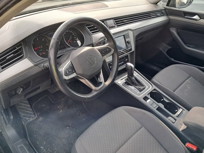 Volkswagen Passat Variant Business 2.0 TDI 90 kW (122 CV) DSG 7 Volkswagen Passat Variant Business 2.0 TDI 90 kW (122 CV) DSG 7
