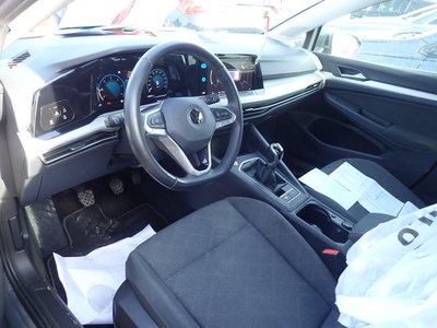 Volkswagen Golf Variant Life 2.0 TDI 85 kW (115 CV) 5 Volkswagen Golf Variant Life 2.0 TDI 85 kW (115 CV) 5