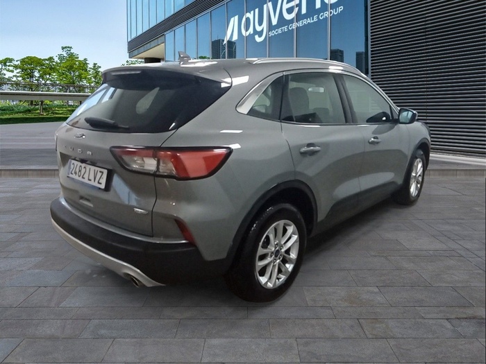 Ford Kuga 2.5 Duratec FHEV Titanium Auto 140 kW (190 CV) Vehículo usado en Madrid Ford Kuga 2.5 Duratec FHEV Titanium Auto 140 kW (190 CV) Vehículo usado en Madrid