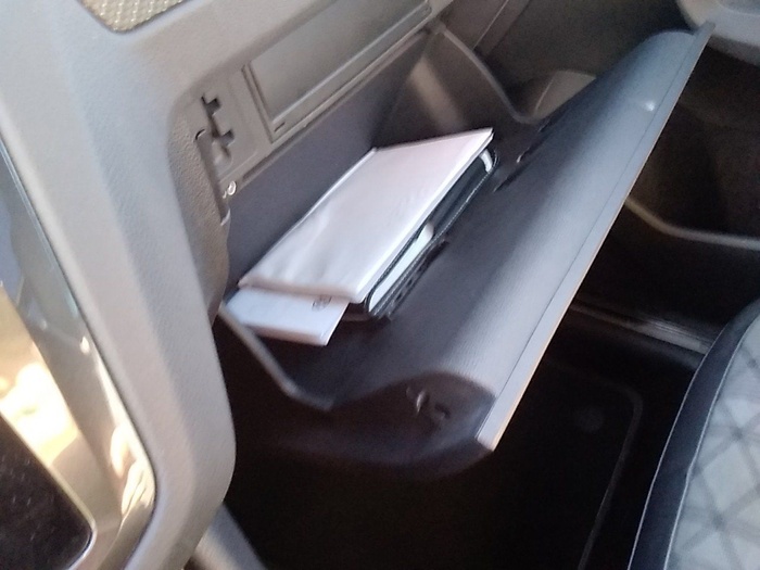 Volkswagen Tiguan R-Line 1.4 TSI eHybrid 180 kW (245 CV) DSG Vehículo usado en Madrid Volkswagen Tiguan R-Line 1.4 TSI eHybrid 180 kW (245 CV) DSG Vehículo usado en Madrid