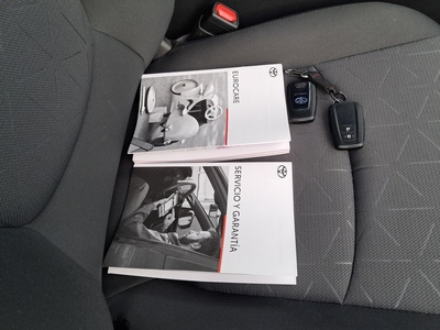 Toyota Rav4 2.5l hybrid Advance 160 kW (218 CV) 8 Toyota Rav4 2.5l hybrid Advance 160 kW (218 CV) 8