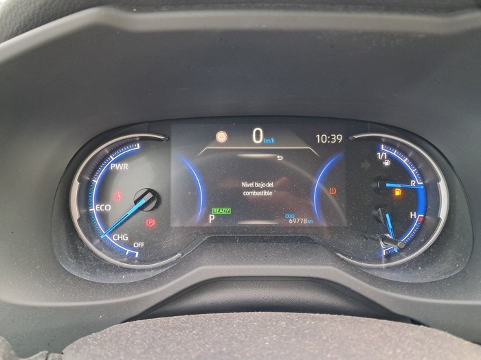 Toyota Rav4 2.5l hybrid Advance 160 kW (218 CV) Vehículo usado en Madrid Toyota Rav4 2.5l hybrid Advance 160 kW (218 CV) Vehículo usado en Madrid