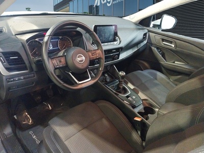 Nissan Qashqai DIG-T 140 mHEV Acenta 4x2 103 kW (140 CV) 7 Nissan Qashqai DIG-T 140 mHEV Acenta 4x2 103 kW (140 CV) 7