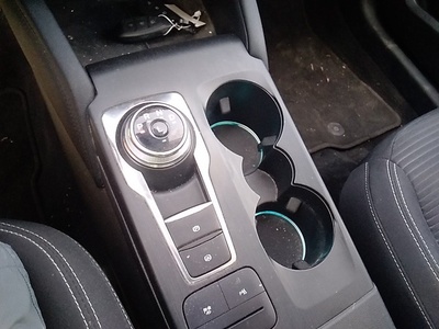 Ford Kuga 2.5 Duratec FHEV Titanium Auto 140 kW (190 CV) 15 Ford Kuga 2.5 Duratec FHEV Titanium Auto 140 kW (190 CV) 15