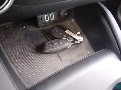 Ford Kuga 2.5 Duratec FHEV Titanium Auto 140 kW (190 CV) 14 Ford Kuga 2.5 Duratec FHEV Titanium Auto 140 kW (190 CV) 14