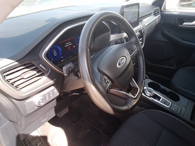 Ford Kuga 2.5 Duratec FHEV Titanium Auto 140 kW (190 CV) 11 Ford Kuga 2.5 Duratec FHEV Titanium Auto 140 kW (190 CV) 11