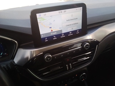 Ford Kuga 2.5 Duratec FHEV Titanium Auto 140 kW (190 CV) 13 Ford Kuga 2.5 Duratec FHEV Titanium Auto 140 kW (190 CV) 13