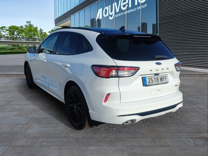 Ford Kuga 2.5 Duratec FHEV ST-Line X 4x2 Auto 140 kW (190 CV) Vehículo usado en Madrid Ford Kuga 2.5 Duratec FHEV ST-Line X 4x2 Auto 140 kW (190 CV) Vehículo usado en Madrid