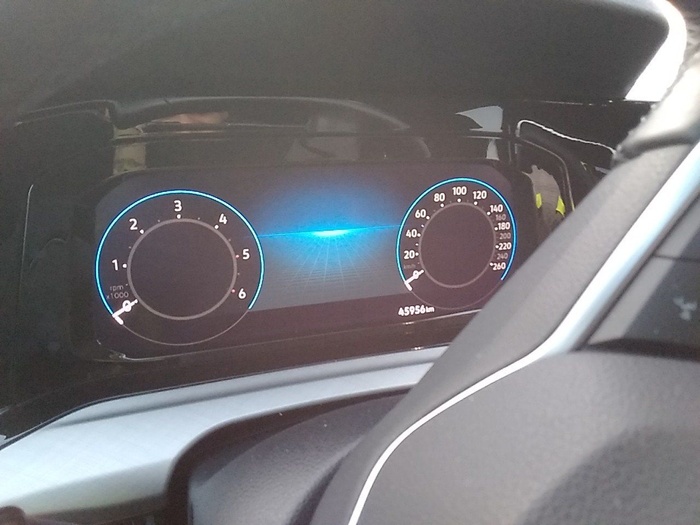 Volkswagen Golf Variant Life 2.0 TDI 85 kW (115 CV) Vehículo usado en Madrid Volkswagen Golf Variant Life 2.0 TDI 85 kW (115 CV) Vehículo usado en Madrid