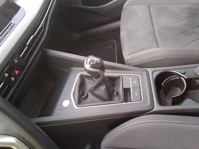 Volkswagen Golf Variant Life 2.0 TDI 85 kW (115 CV) 10 Volkswagen Golf Variant Life 2.0 TDI 85 kW (115 CV) 10