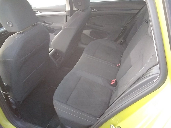 Volkswagen Golf Variant Life 2.0 TDI 85 kW (115 CV) Vehículo usado en Madrid Volkswagen Golf Variant Life 2.0 TDI 85 kW (115 CV) Vehículo usado en Madrid