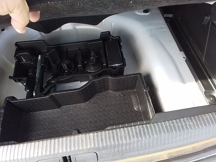 Peugeot 2008 BlueHDi 110 S&S Active Pack 81 kW (110 CV) Vehículo usado en Madrid Peugeot 2008 BlueHDi 110 S&S Active Pack 81 kW (110 CV) Vehículo usado en Madrid