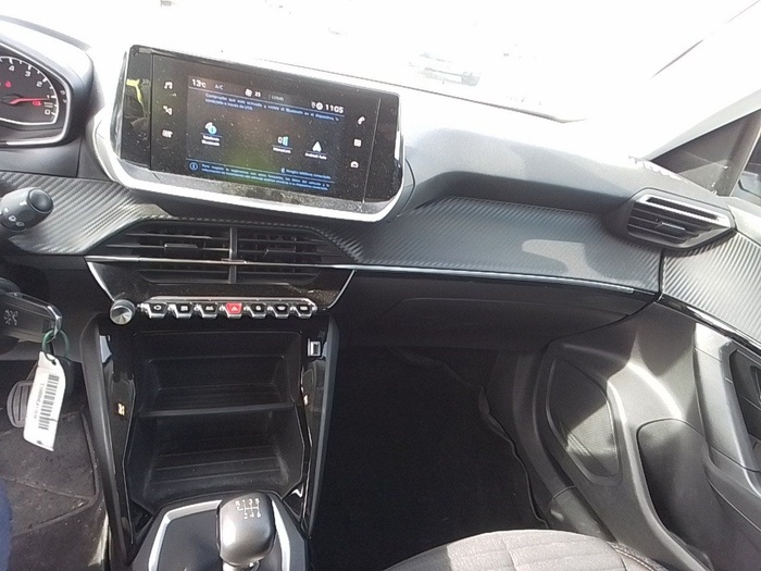 Peugeot 2008 BlueHDi 110 S&S Active Pack 81 kW (110 CV) Vehículo usado en Madrid Peugeot 2008 BlueHDi 110 S&S Active Pack 81 kW (110 CV) Vehículo usado en Madrid