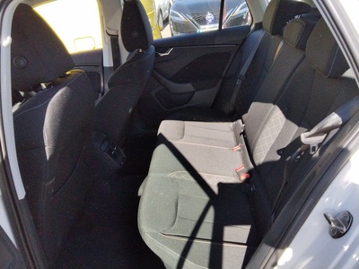 Skoda Kamiq 1.0 TSI Ambition DSG 81 kW (110 CV) 9 Skoda Kamiq 1.0 TSI Ambition DSG 81 kW (110 CV) 9