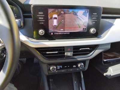 Skoda Kamiq 1.0 TSI Ambition DSG 81 kW (110 CV) 14 Skoda Kamiq 1.0 TSI Ambition DSG 81 kW (110 CV) 14