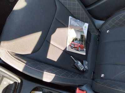 Skoda Kamiq 1.0 TSI Ambition DSG 81 kW (110 CV) 13 Skoda Kamiq 1.0 TSI Ambition DSG 81 kW (110 CV) 13