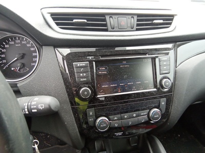 Nissan Qashqai DIG-T 140 Acenta 4x2 103 kW (140 CV) 9 Nissan Qashqai DIG-T 140 Acenta 4x2 103 kW (140 CV) 9