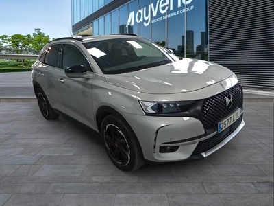 DS DS7 Crossback BlueHDi 130 DE Performance Line AT 96 kW (130 CV) 3 DS DS7 Crossback BlueHDi 130 DE Performance Line AT 96 kW (130 CV) 3