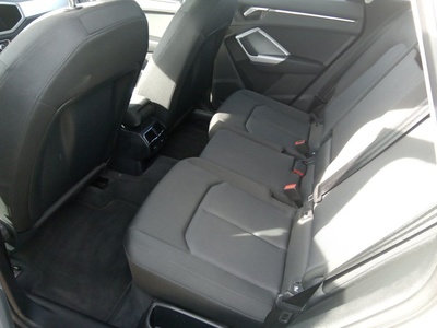 Audi Q3 Advanced 35 TDI 110 kW (150 CV) S tronic 9 Audi Q3 Advanced 35 TDI 110 kW (150 CV) S tronic 9