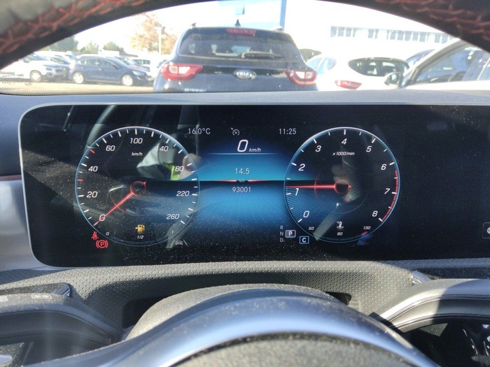 Mercedes-Benz Clase A 200 120 kW (163 CV) Vehículo usado en Madrid Mercedes-Benz Clase A 200 120 kW (163 CV) Vehículo usado en Madrid